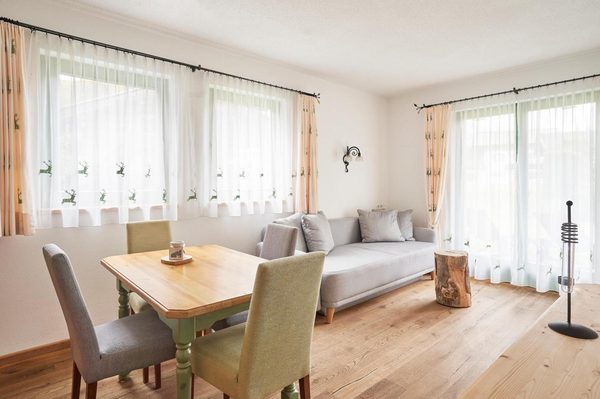 Rosamunde Apartments Leutasch Δωμάτιο φωτογραφία