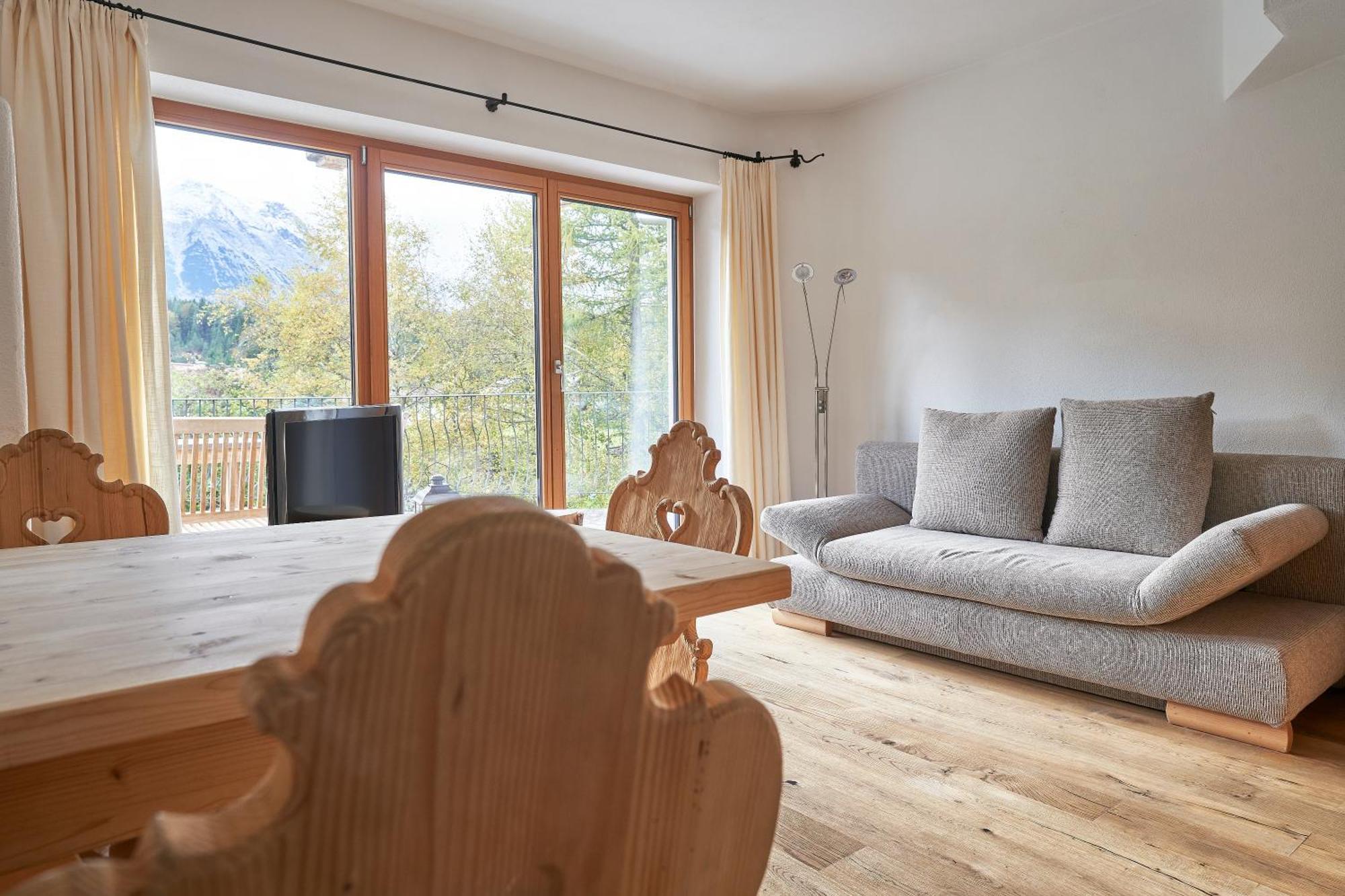 Rosamunde Apartments Leutasch Δωμάτιο φωτογραφία